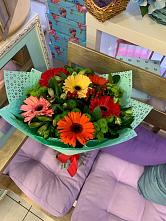 Букет цветов из:  Герберы, Хризантемы и Альстромерии #REPLACE_PRED# Заолешенке