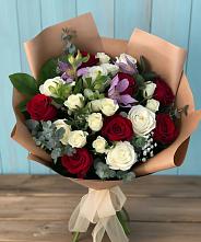 Букет цветов из:  Розы и Альстромерии в Заолешенке