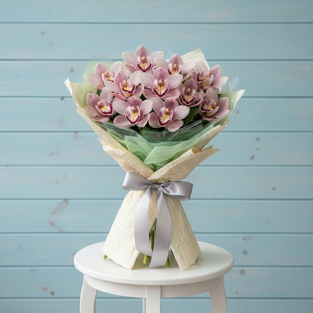 Букет цветов из: Орхидеи и Розы в Заолешенке