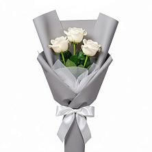 Букет 3 белые розы в Заолешенке