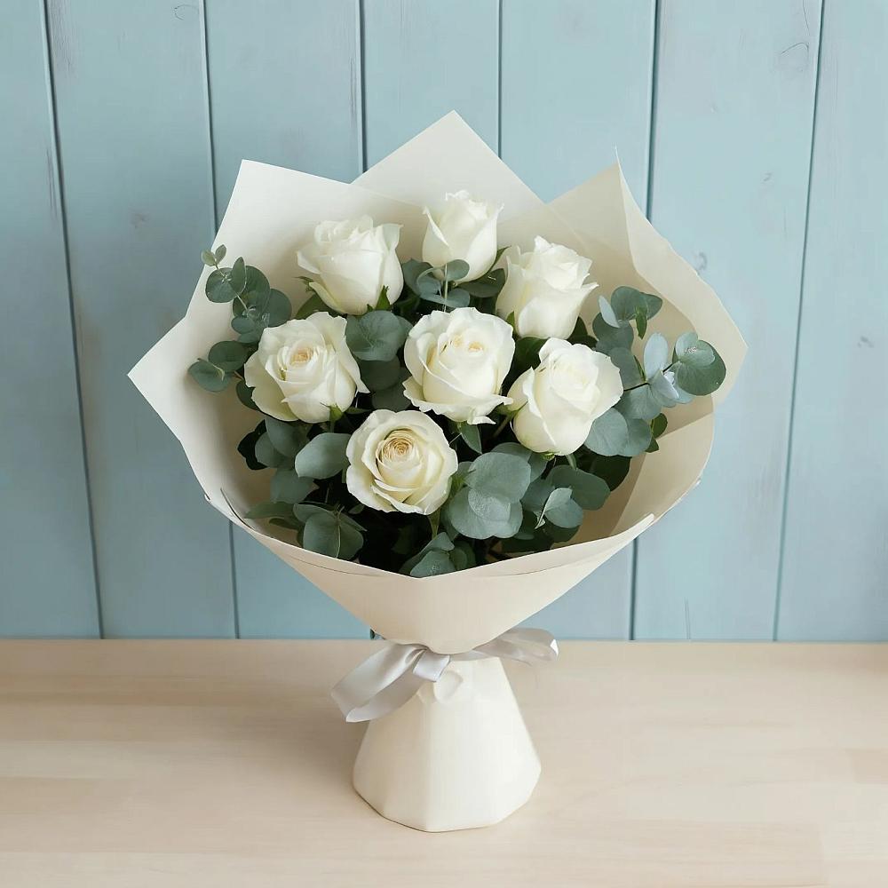 Букет Белые розы в Эвкалипте в Заолешенке