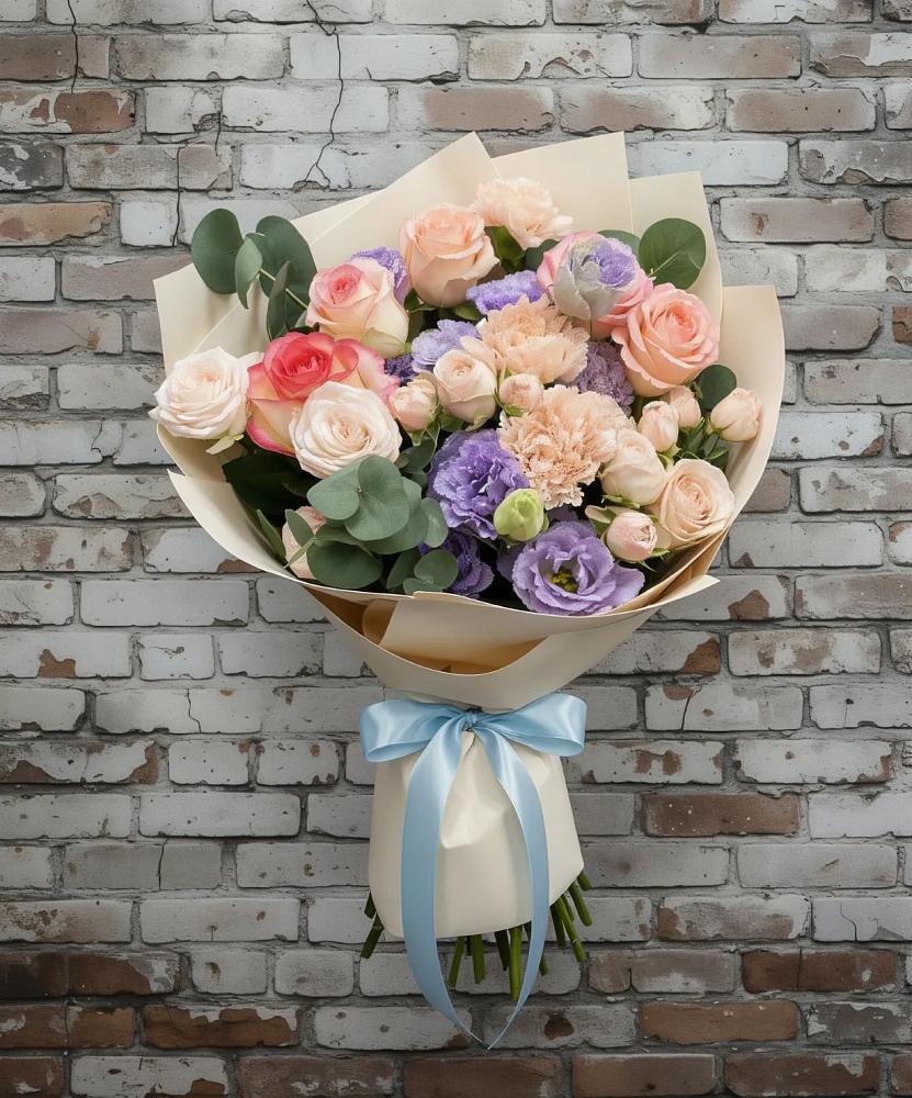 Букет цветов из: Розы, Лизиантусы и Гвоздики в Заолешенке