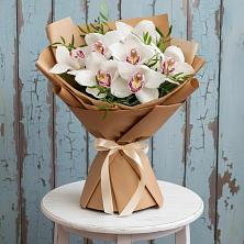 Букет цветов из:  Орхидеи и Розы в Заолешенке